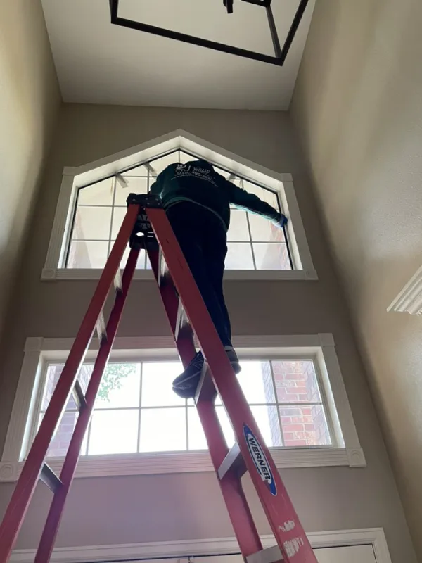 United Windows Pro Glass Replacement Work in Denver, Aurora, Highlands Ranch CO